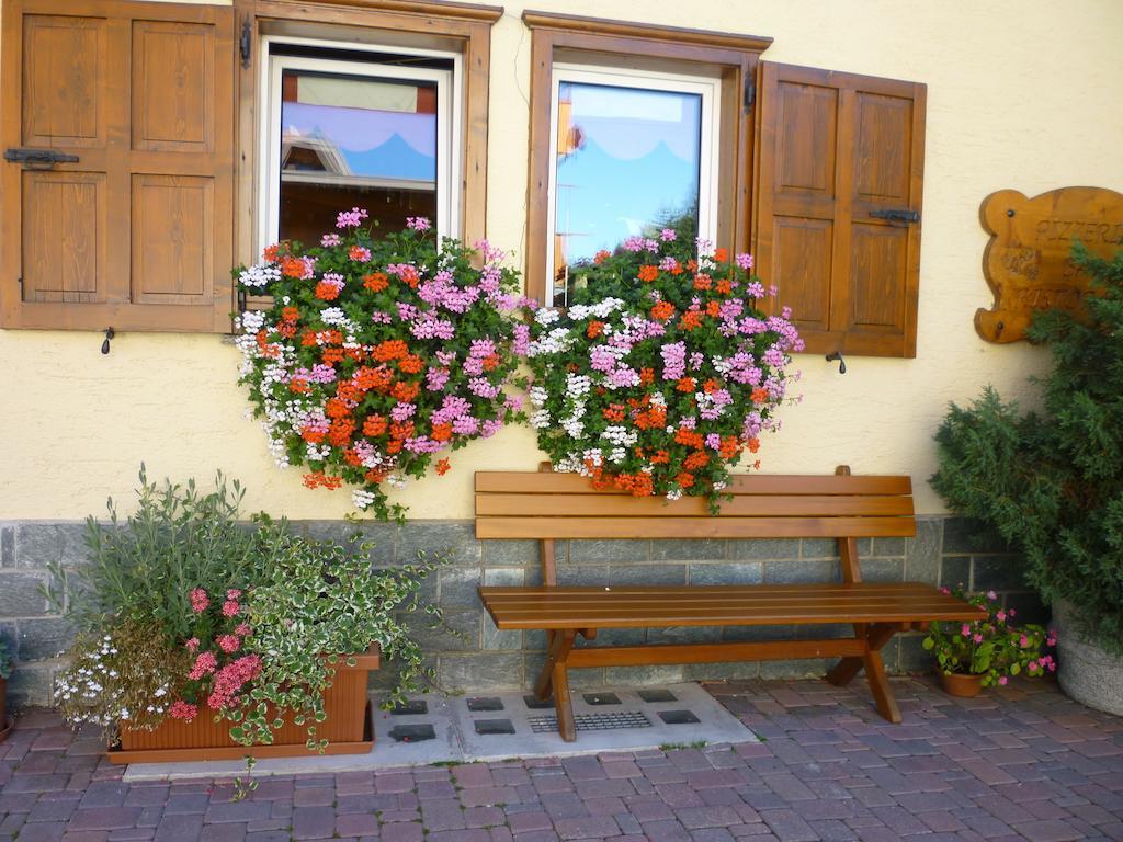 Hotel I Rododendri Вальфурва Экстерьер фото